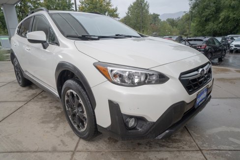Used 2021 Subaru Crosstrek 2.0i Premium w/ Popular Package #3 image 2