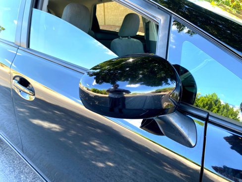 Used 2014 Toyota Prius V Three image 9