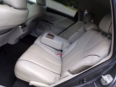 Used 2009 Toyota Venza Limited w/ Comfort Pkg image 26