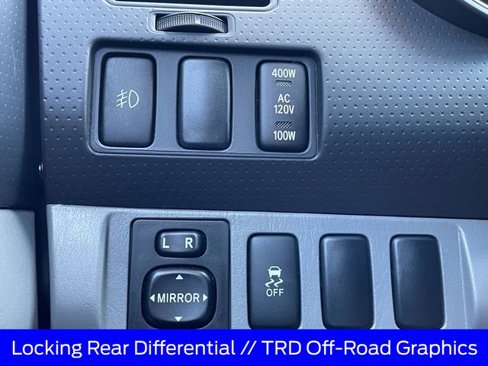 Used 2013 Toyota Tacoma PreRunner w/ TRD Sport Pkg image 17