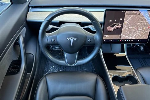 Used 2019 Tesla Model 3 Long Range image 14