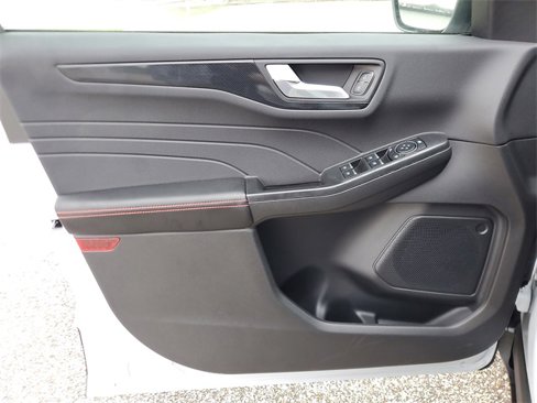 New 2025 Ford Escape ST-Line image 17