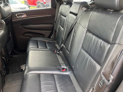 Used 2015 Jeep Grand Cherokee Limited image 15