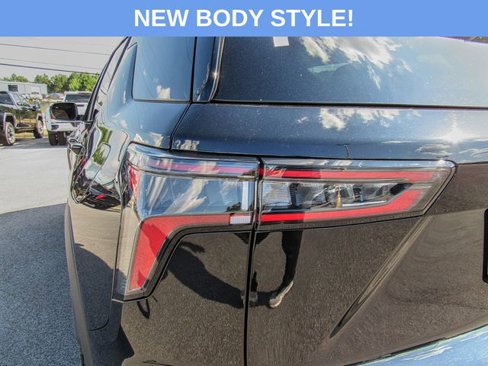 New 2025 Chevrolet Equinox ACTIV image 6