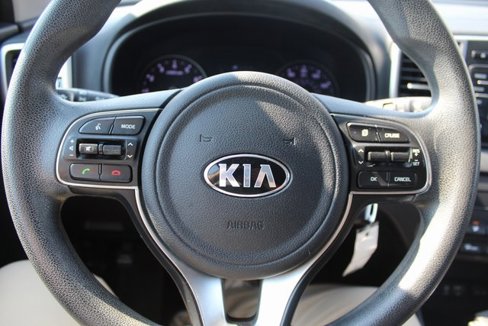 Used 2018 Kia Sportage LX image 21