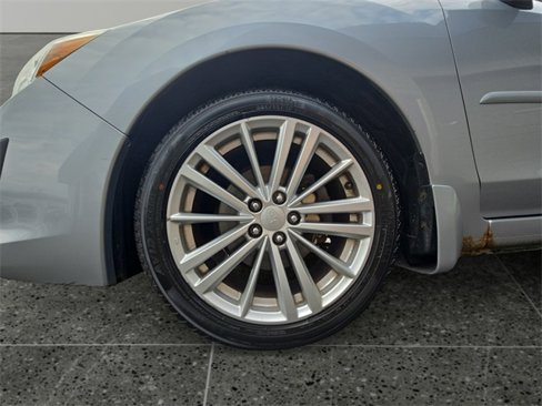 Used 2012 Subaru Impreza 2.0i Limited image 18