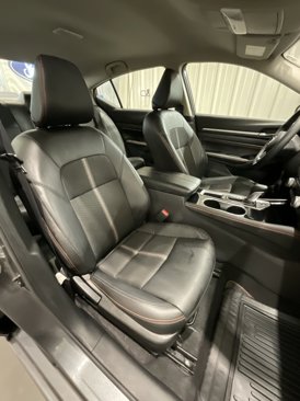 Used 2023 Nissan Altima 2.5 SR image 12