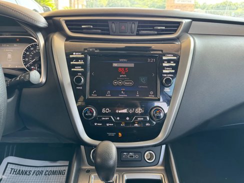 Used 2020 Nissan Murano S image 22