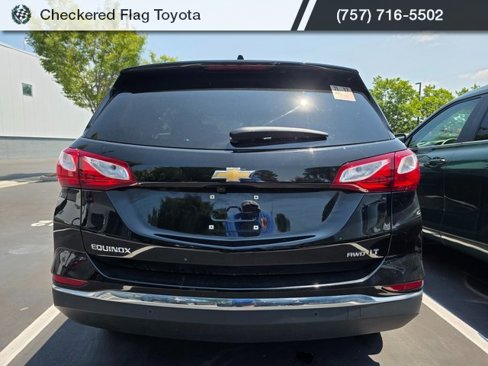 Used 2021 Chevrolet Equinox LT w/ Driver Convenience Package image 5