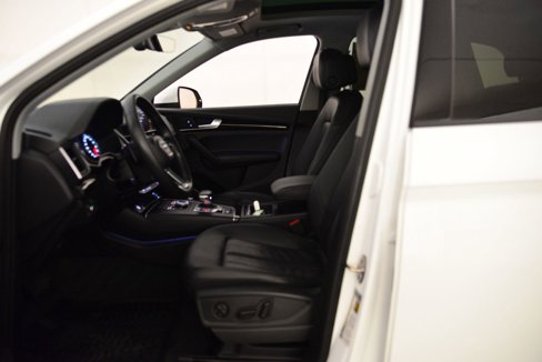 Used 2018 Audi Q5 2.0T Premium image 27