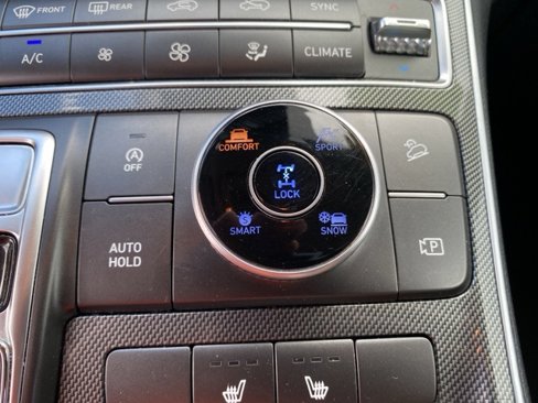 Used 2023 Hyundai Santa Fe SEL image 28