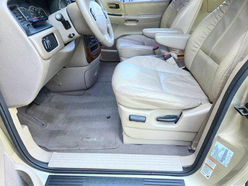 Used 1999 Ford Windstar SEL image 9
