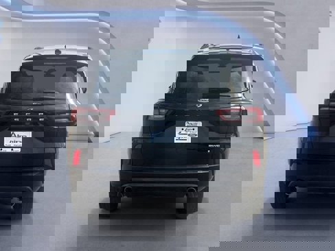 Used 2024 Ford Escape ST-Line image 4