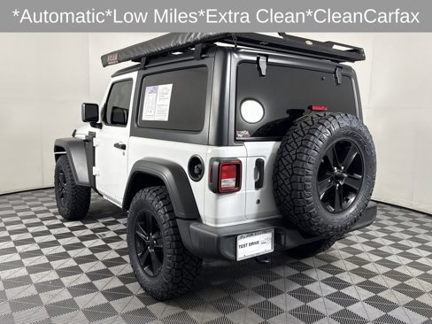 Used 2021 Jeep Wrangler Sport image 4
