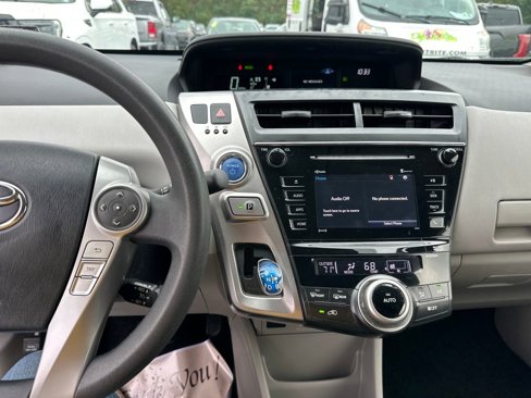 Used 2017 Toyota Prius V Three image 23