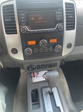 Used 2017 Nissan Frontier SV w/ SV Value Truck Package image 8