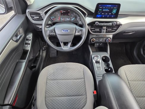 Used 2021 Ford Escape SE image 13