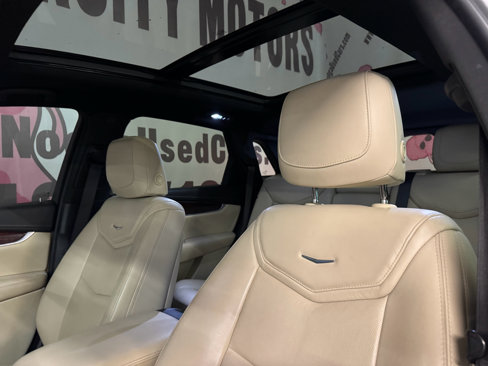 Used 2018 Cadillac XT5 Premium Luxury image 19