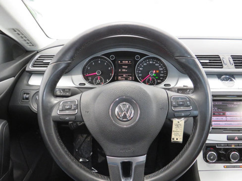 Used 2012 Volkswagen CC R-Line image 15