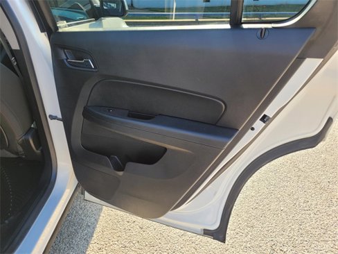 Used 2016 Chevrolet Equinox LT w/ Convenience Package image 10