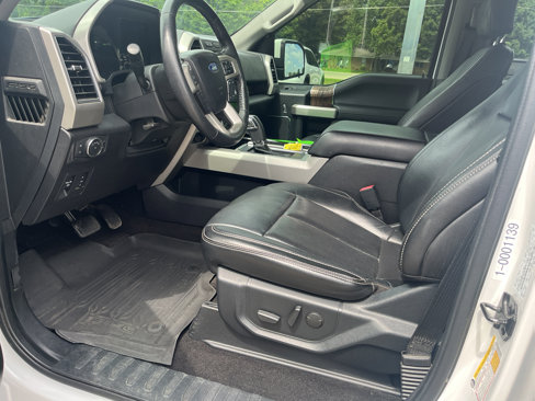 Used 2020 Ford F150 Lariat w/ Equipment Group 501A Mid image 8