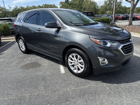 Used 2019 Chevrolet Equinox LT image 2