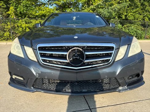 Used 2010 Mercedes-Benz E 550 Sedan image 8