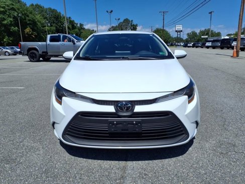 Used 2025 Toyota Corolla LE image 9