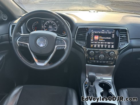 Used 2020 Jeep Grand Cherokee Laredo w/ Laredo X Package image 27