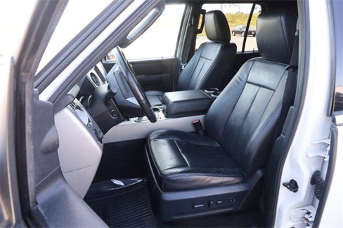 Used 2016 Ford Expedition Limited w/ Equipment Group 301A image 10