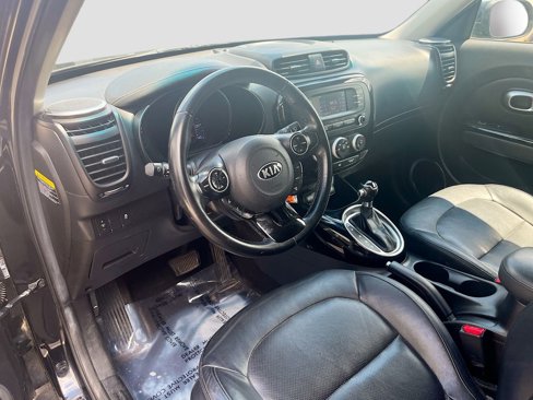 Used 2016 Kia Soul ! image 7