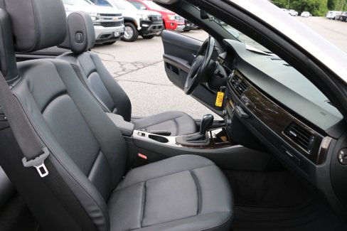 Used 2013 BMW 328i Convertible image 22