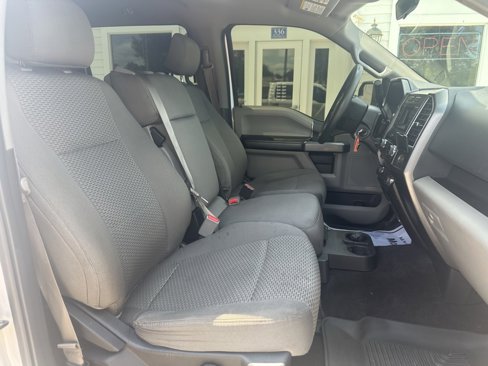Used 2016 Ford F150 XLT image 36