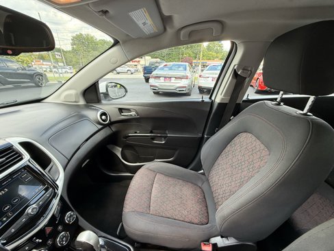 Used 2019 Chevrolet Sonic LT image 21