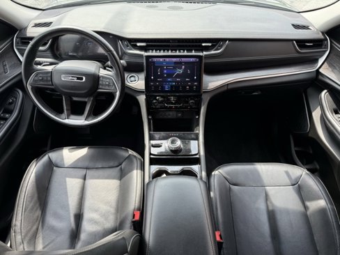 Used 2022 Jeep Grand Cherokee L Limited image 21