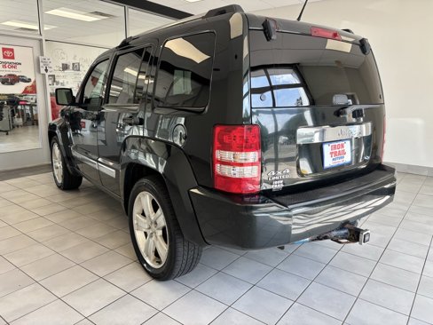 Used 2012 Jeep Liberty Limited Jet w/ Comfort/Convenience Group image 26
