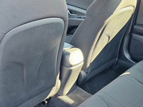 Used 2023 Hyundai Elantra SEL w/ Convenience Package image 26