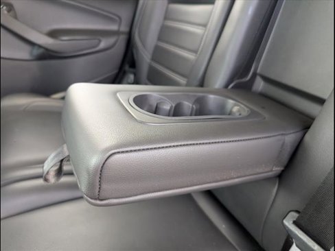 Used 2019 Ford Escape SEL image 18
