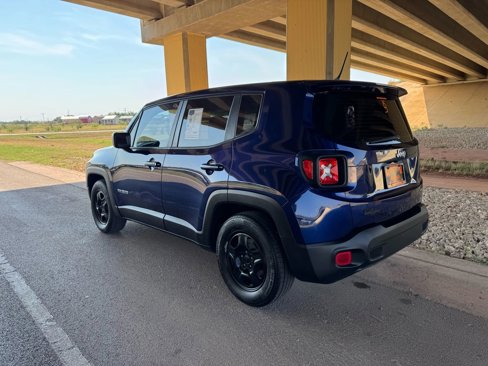 Used 2016 Jeep Renegade Sport w/ Power & Air Group image 5