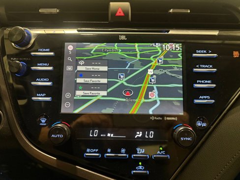 Used 2020 Toyota Camry XLE image 27