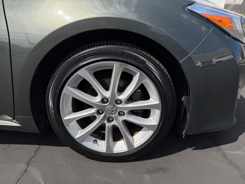 Used 2013 Toyota Avalon XLE Touring image 9