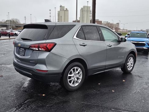 Used 2023 Chevrolet Equinox LT image 4