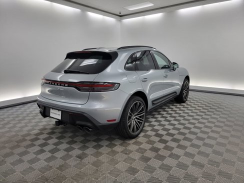 New 2025 Porsche Macan S image 9