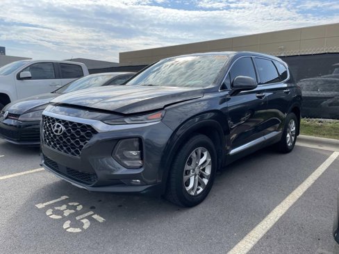 Used 2020 Hyundai Santa Fe SEL w/ Cargo Package image 2
