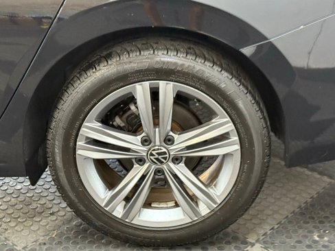 Used 2022 Volkswagen Jetta SE image 12