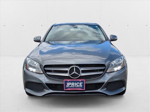 Used 2018 Mercedes-Benz C 300 4MATIC Sedan image 2