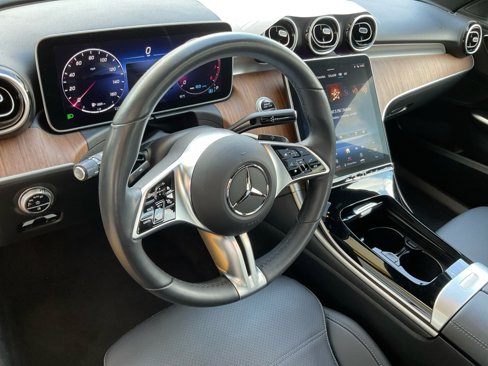 Used 2022 Mercedes-Benz C 300 Sedan image 12