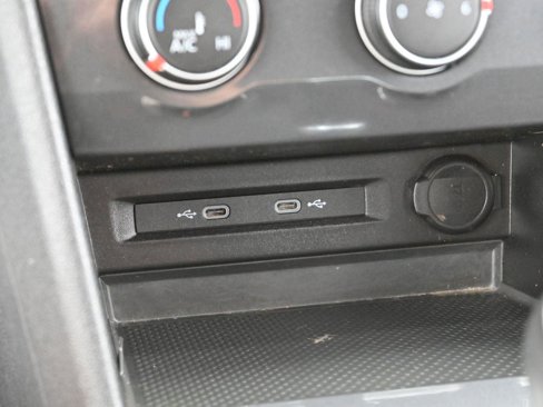 Used 2022 Volkswagen Tiguan S image 25