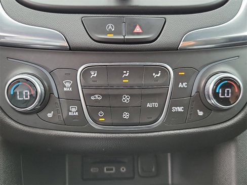 Used 2022 Chevrolet Equinox LT image 12