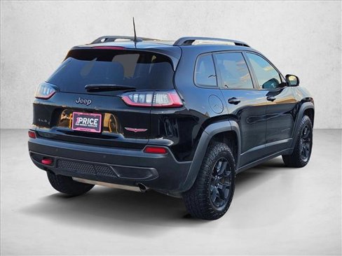Used 2019 Jeep Cherokee Trailhawk w/ Comfort/Convenience Group image 5